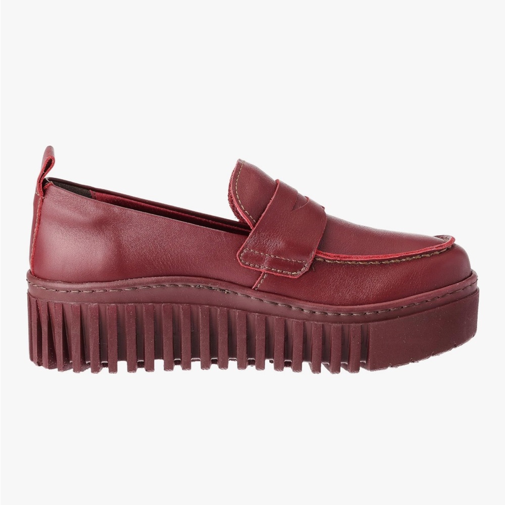 ART Brighton 1530 Red Platform Loafers size 40